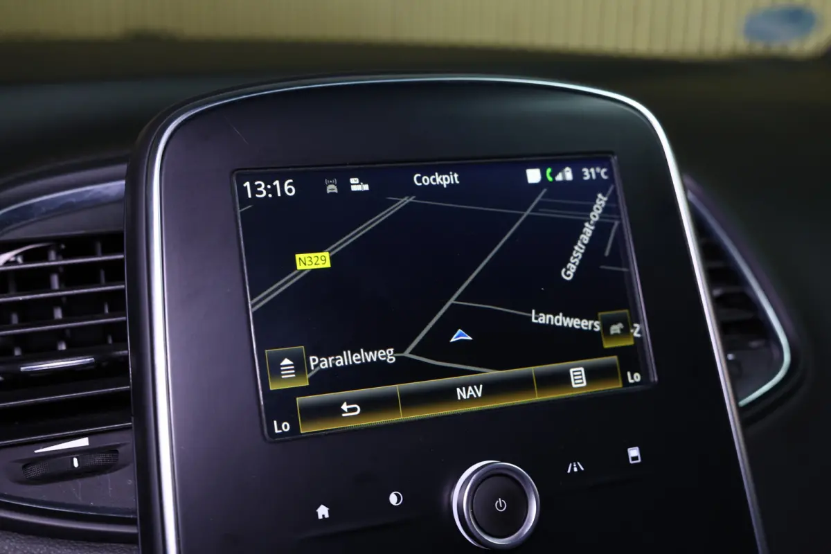 1.2 TCe Intens AVM LED NAVI CRUISE CLIMA KEYLESS PDC BT THAAK "17