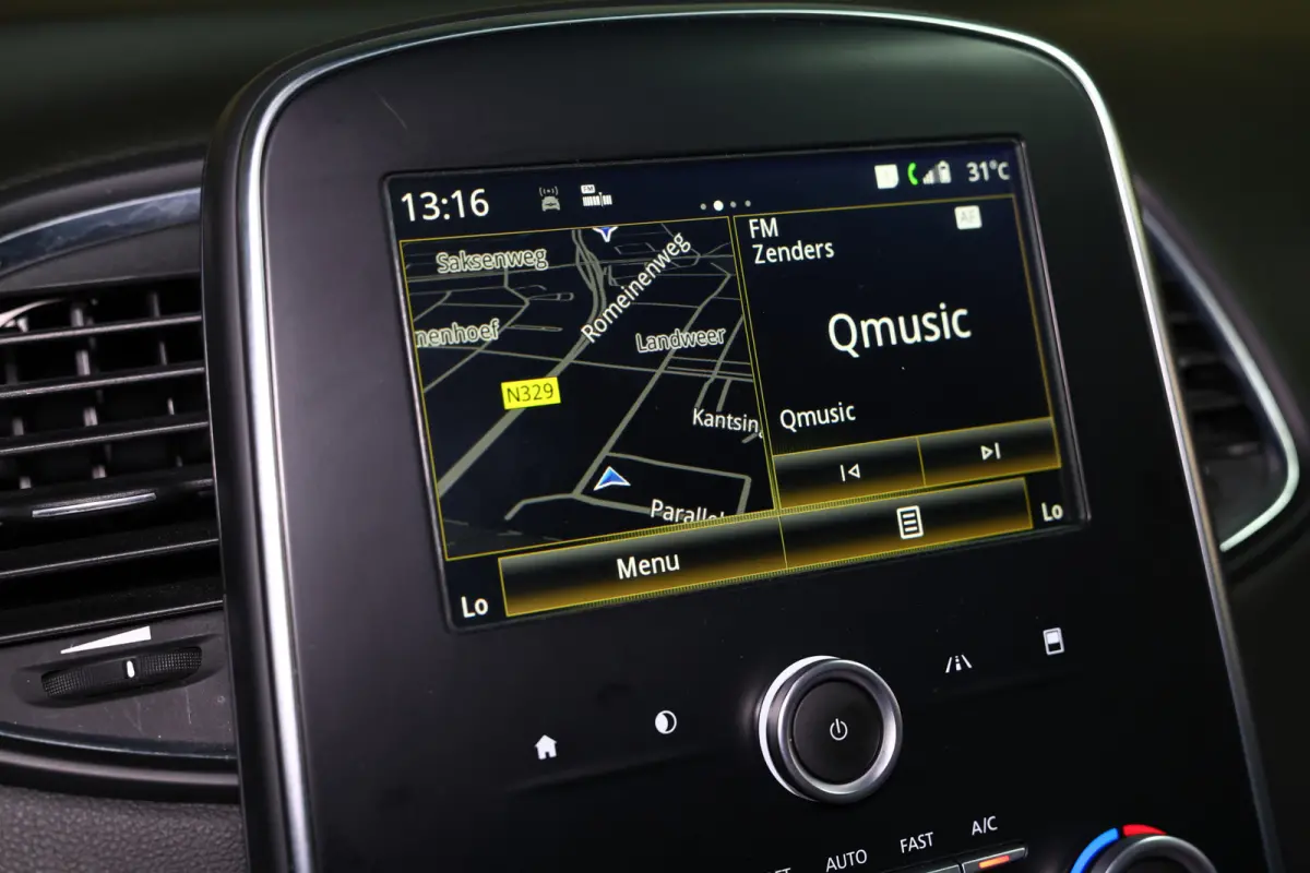 1.2 TCe Intens AVM LED NAVI CRUISE CLIMA KEYLESS PDC BT THAAK "17