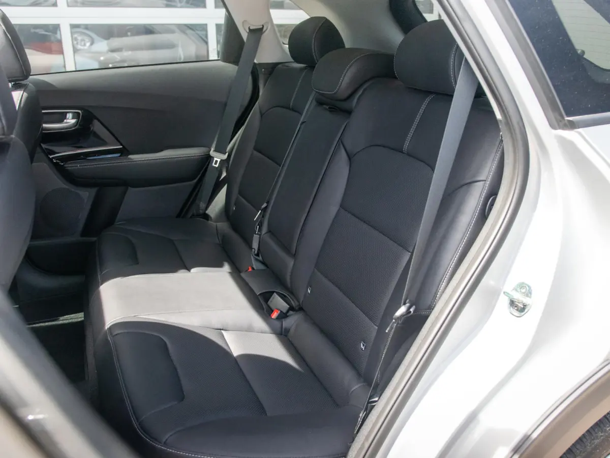 1.6 GDi Hybrid ExecutiveLine | Leder | Schuif/kanteldak | Cruise \ Climate | 100% onderhouden