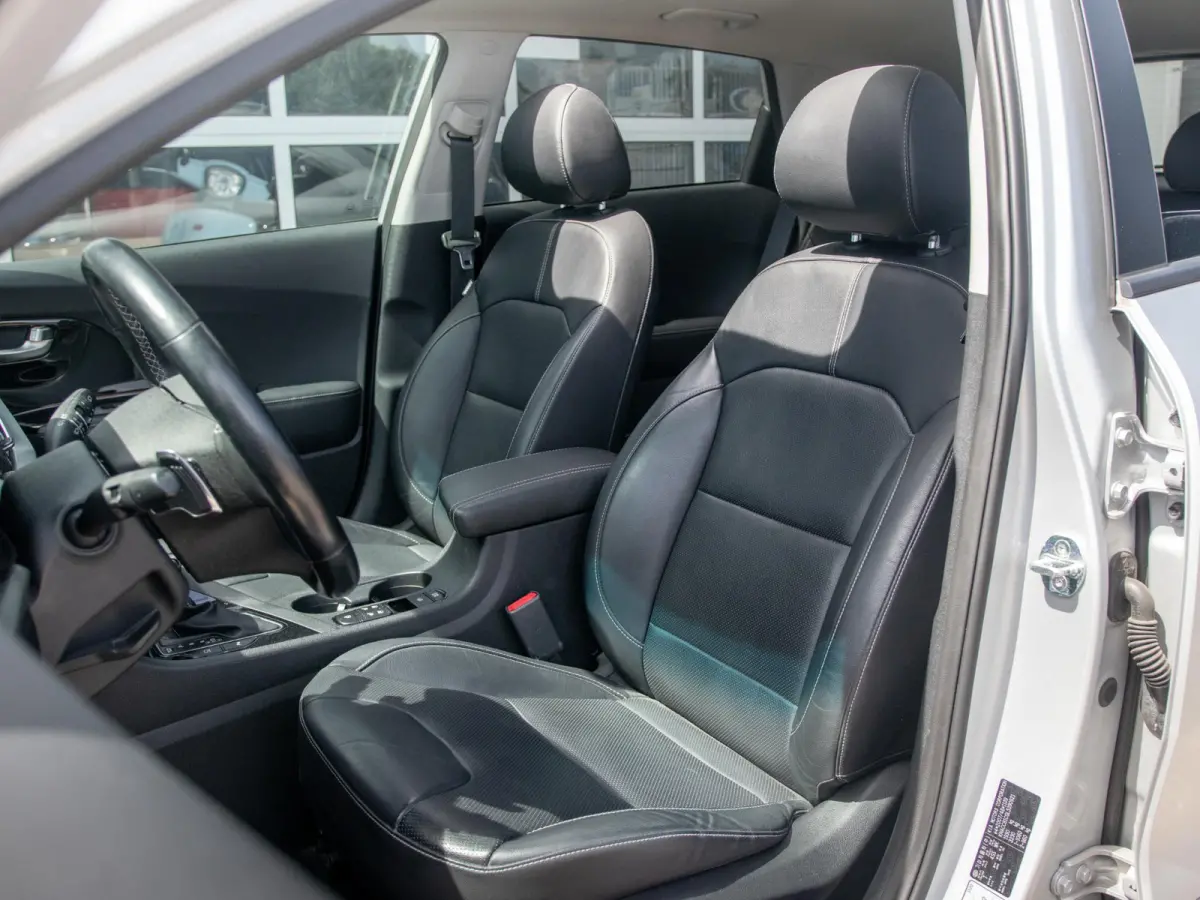 1.6 GDi Hybrid ExecutiveLine | Leder | Schuif/kanteldak | Cruise \ Climate | 100% onderhouden