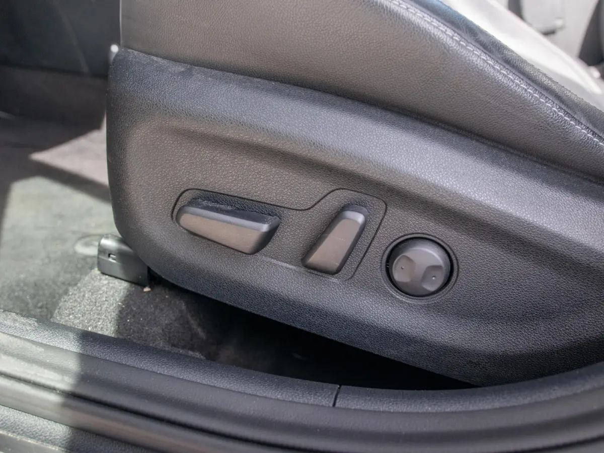 1.6 GDi Hybrid ExecutiveLine | Leder | Schuif/kanteldak | Cruise \ Climate | 100% onderhouden