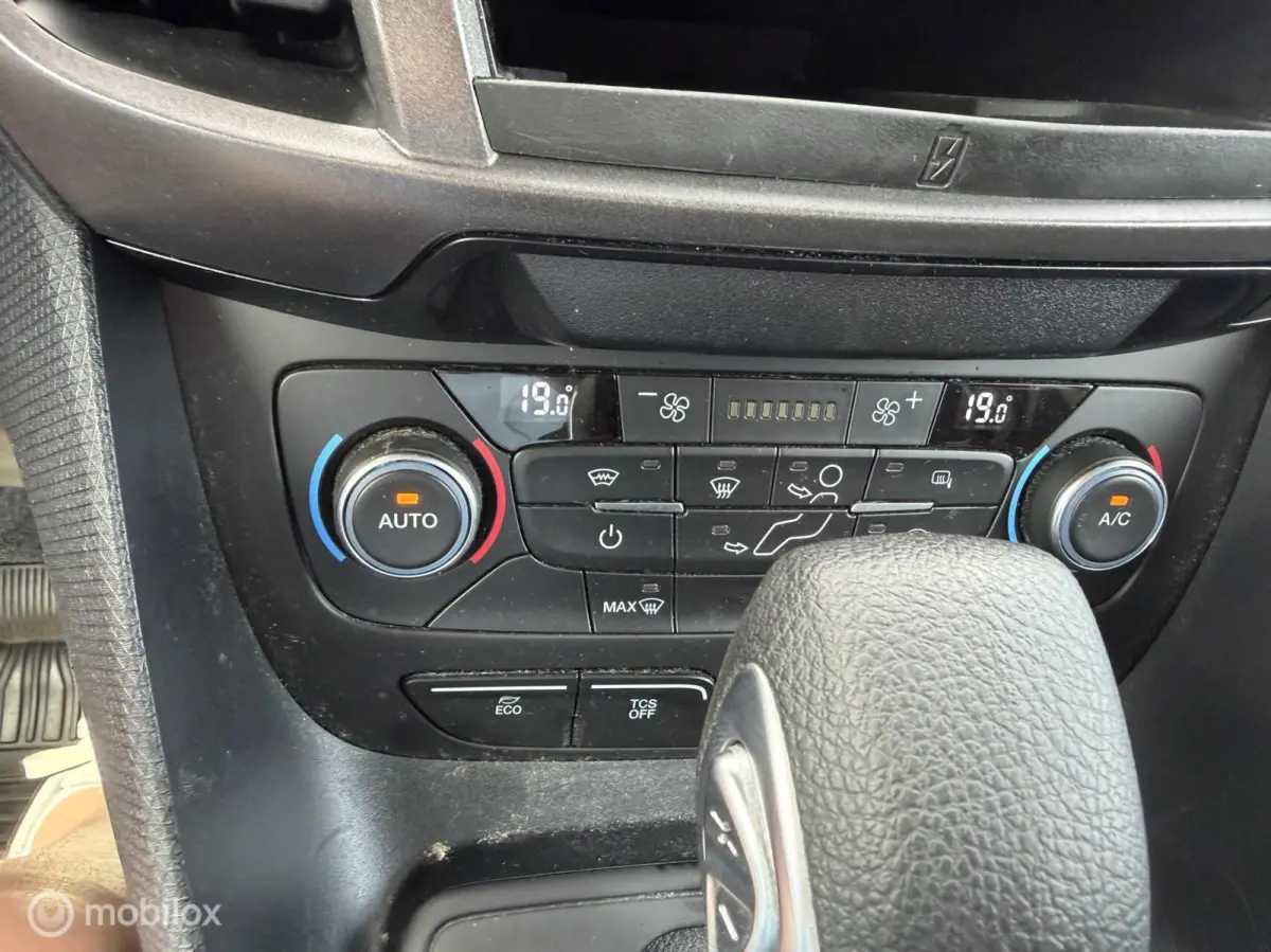1.5 EcoBlue L1 automaat navi