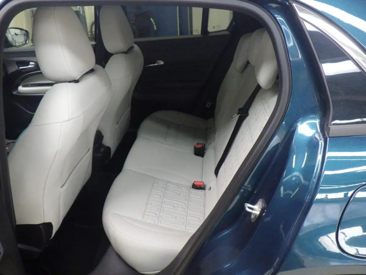 1.2 Hybrid La Prima 110pk | Vol-Leder | Massage | Elektr. Stoelen | Adaptive Cruise | Elektr. Achterklep | !!