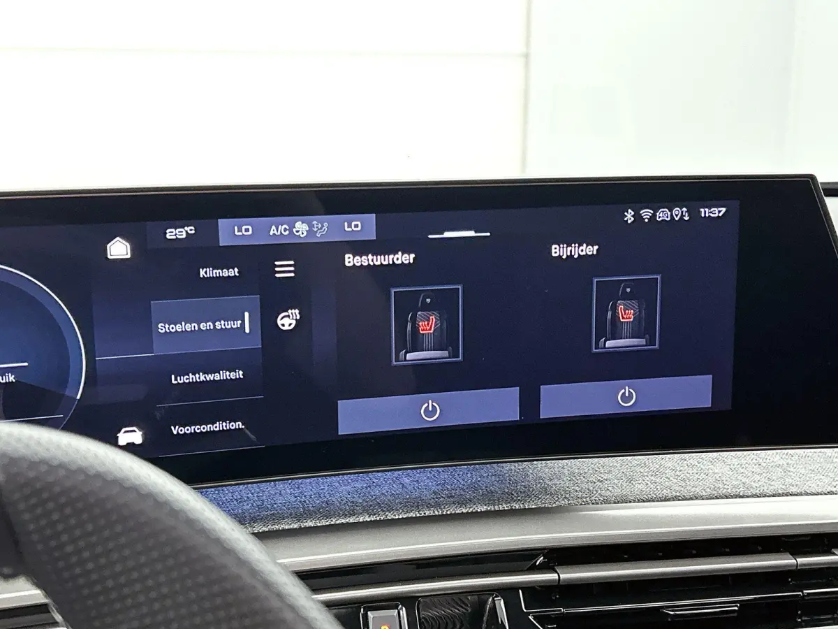 GT Avantage 210pk 73 kWh Automaat | Schuif-/kanteldak | Elektrisch Verstelb. Bestuurdersstoel | Focal-Geluidssysteem | Drive Assist Plus Pack | 3 Fase | Warmtepomp | Elektrische Klep | Matri