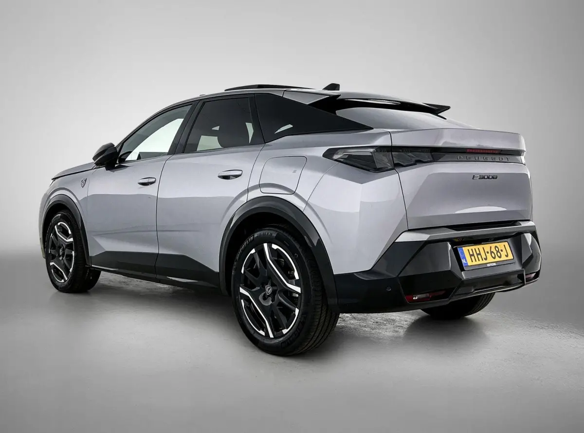 GT Avantage 210pk 73 kWh Automaat | Schuif-/kanteldak | Elektrisch Verstelb. Bestuurdersstoel | Focal-Geluidssysteem | Drive Assist Plus Pack | 3 Fase | Warmtepomp | Elektrische Klep | Matri