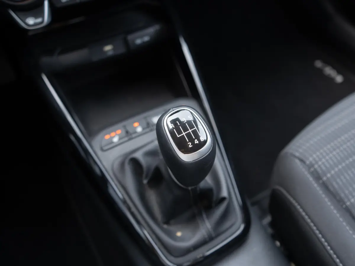 1.0 T-GDi MHEV DynamicPlusLine stoelverwarming | Keyless entry | Navigatie | Climate control | Parkeersensoren | Camera | Lichtmetalen velgen