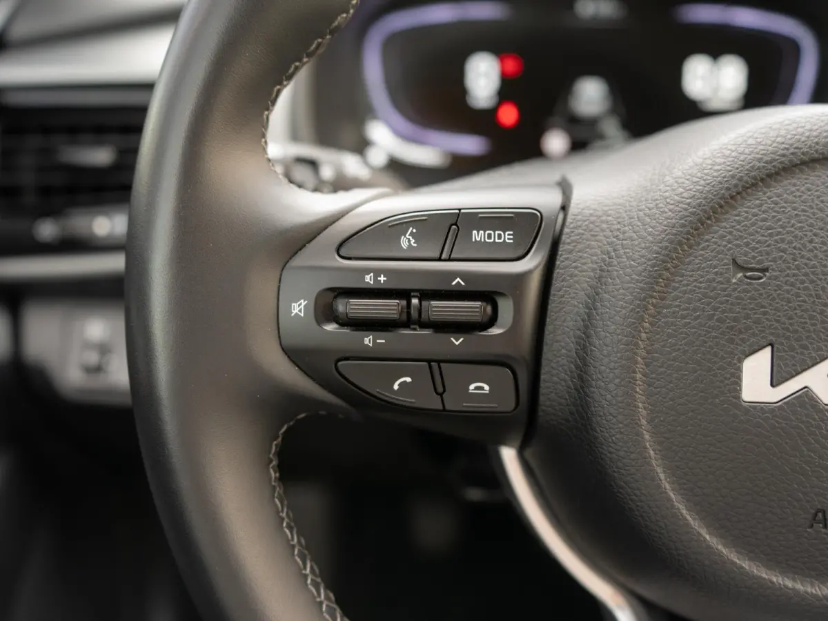1.0 T-GDi MHEV DynamicPlusLine stoelverwarming | Keyless entry | Navigatie | Climate control | Parkeersensoren | Camera | Lichtmetalen velgen
