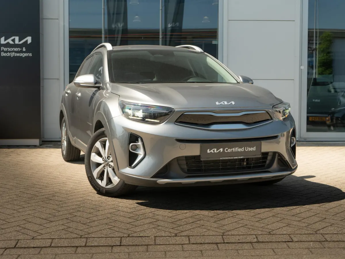 1.0 T-GDi MHEV DynamicPlusLine stoelverwarming | Keyless entry | Navigatie | Climate control | Parkeersensoren | Camera | Lichtmetalen velgen