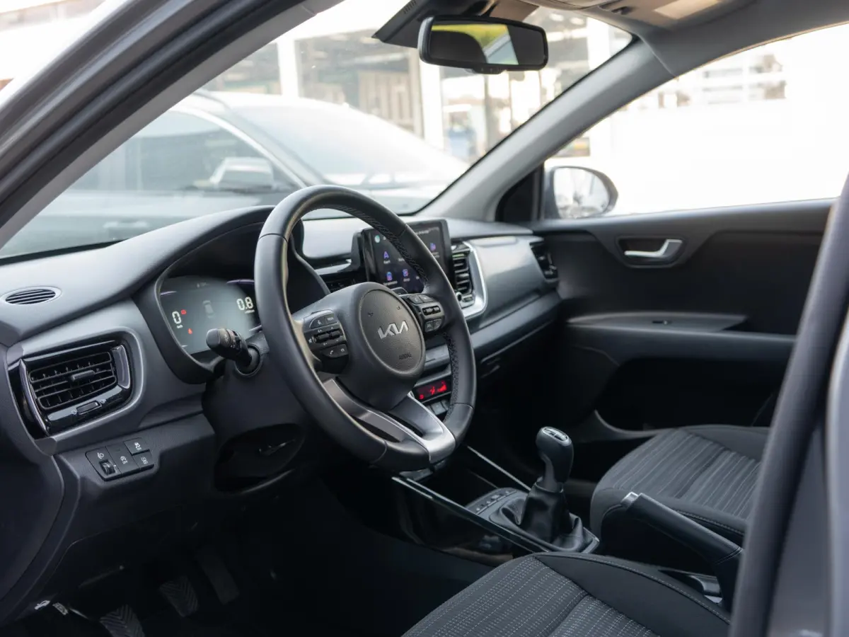 1.0 T-GDi MHEV DynamicPlusLine stoelverwarming | Keyless entry | Navigatie | Climate control | Parkeersensoren | Camera | Lichtmetalen velgen
