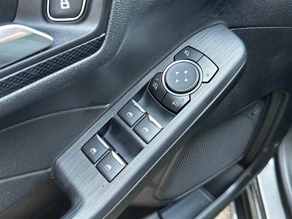 2.5 PHEV 225 PK ST-Line | AFNMB. TREKHAAK| ADAPTIEVE CRUISE CONTROL| STOEL, STUUR, VOORRUIT EN ACHTERBANKVERWARMING| DODEHOEK DETECTIE| CAMERA + PARKEERSENSOREN| DEALER ONDERHOUDEN|