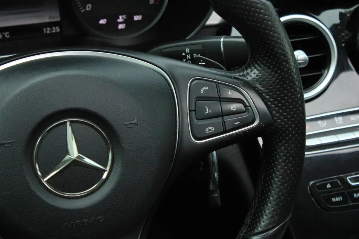 220 CDI Prestige AMG Pano PDC Black 170 PK