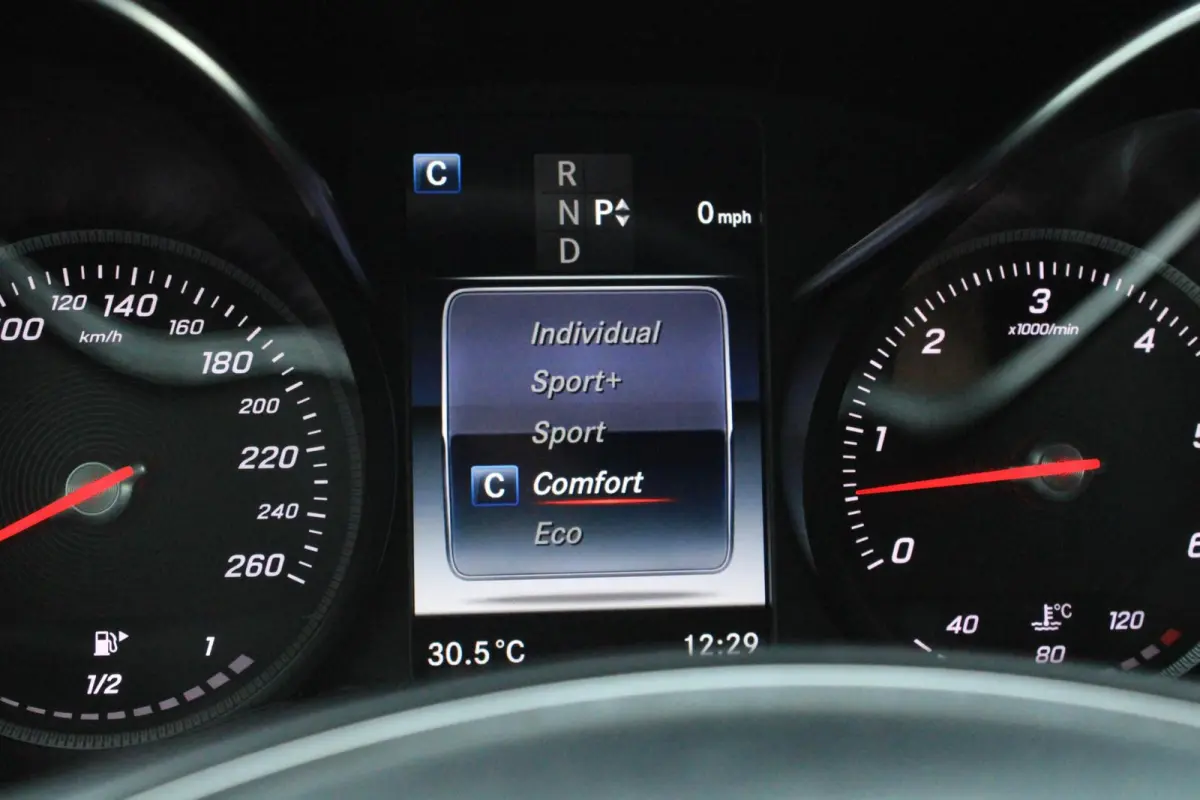 220 CDI Prestige AMG Pano PDC Black 170 PK
