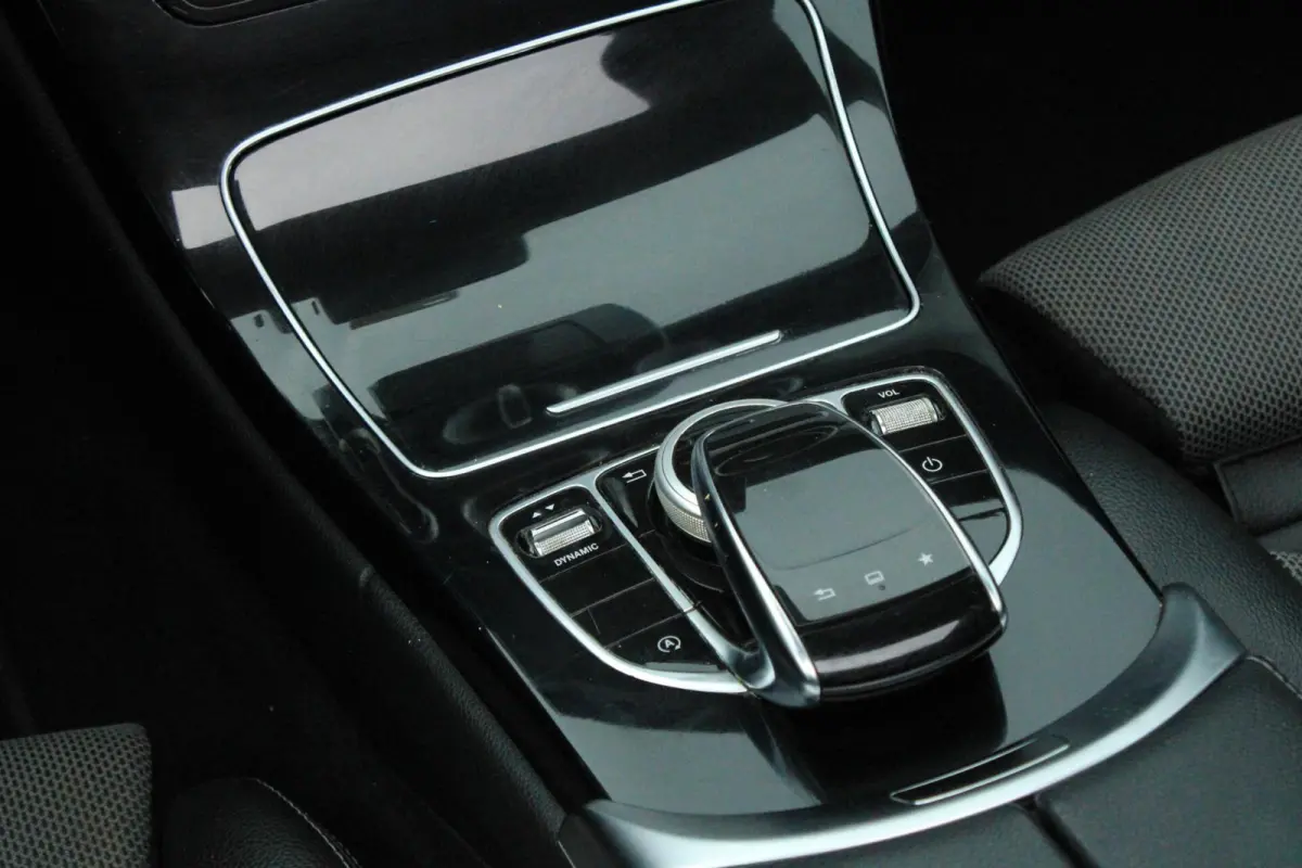 220 CDI Prestige AMG Pano PDC Black 170 PK