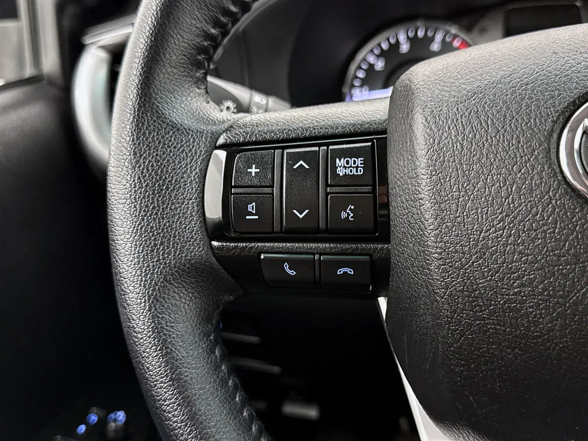 2.8 D-4D Double Cab Professional 4x4 Navigatie Bpm-vrij Led Cruise control Camera