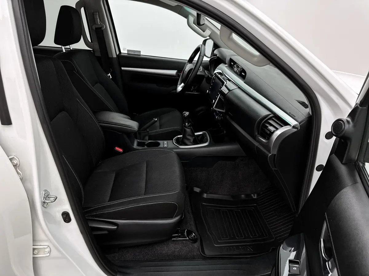2.8 D-4D Double Cab Professional 4x4 Navigatie Bpm-vrij Led Cruise control Camera