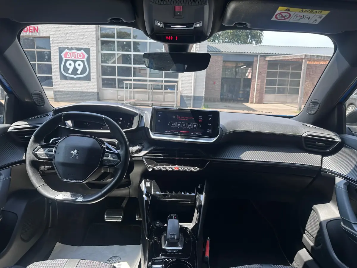 1.2 PureTech GT-Line 1e EIG / NAP / ACC / LANE / AUTO