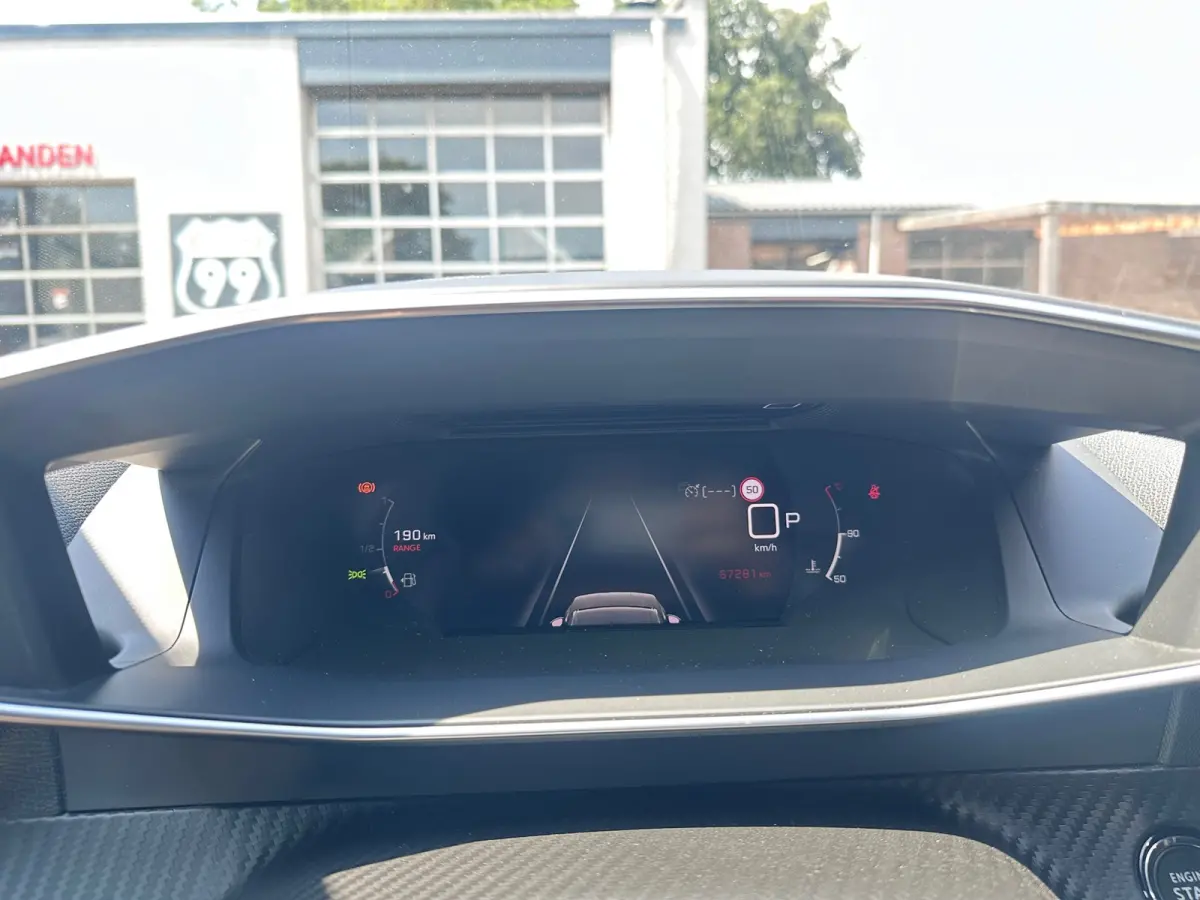 1.2 PureTech GT-Line 1e EIG / NAP / ACC / LANE / AUTO
