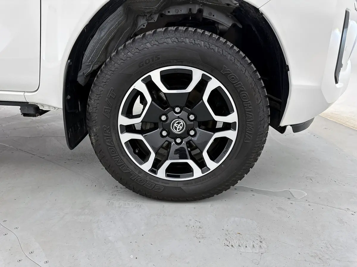 2.8 D-4D Double Cab Professional 4x4 Navigatie Bpm-vrij Led Cruise control Camera