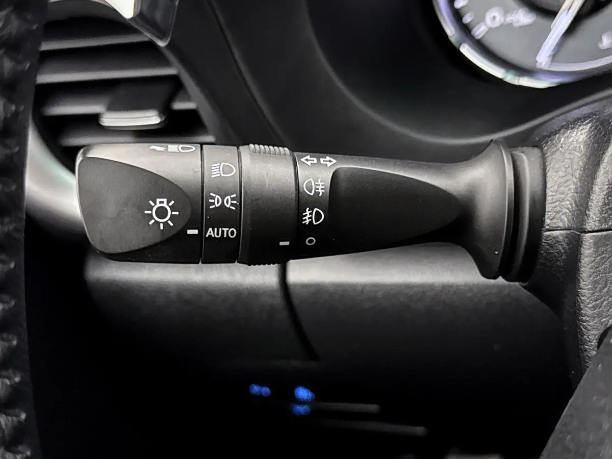 2.8 D-4D Double Cab Professional 4x4 Navigatie Bpm-vrij Led Cruise control Camera