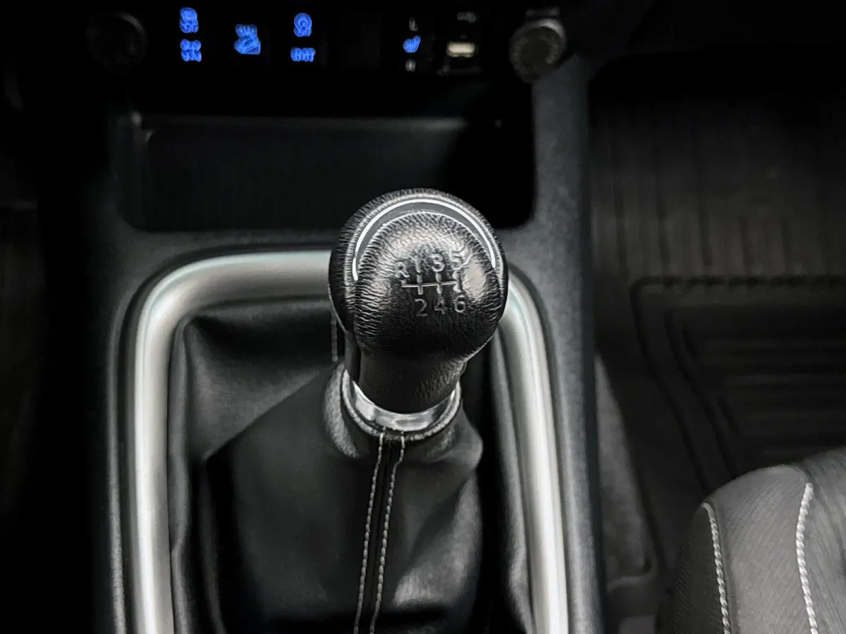 2.8 D-4D Double Cab Professional 4x4 Navigatie Bpm-vrij Led Cruise control Camera
