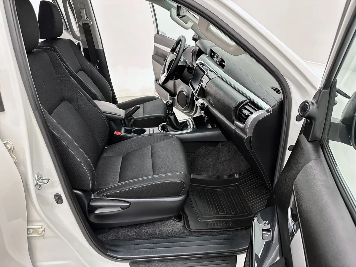 2.8 D-4D Double Cab Professional 4x4 Navigatie Bpm-vrij Led Cruise control Camera