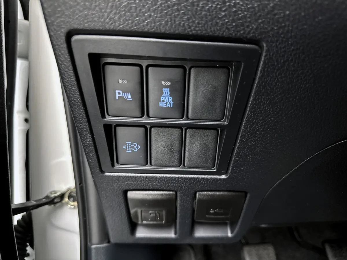 2.8 D-4D Double Cab Professional 4x4 Navigatie Bpm-vrij Led Cruise control Camera