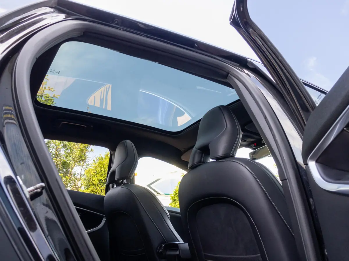 1.5 T3 Polar+ Sport R-Design LED Pano 18"