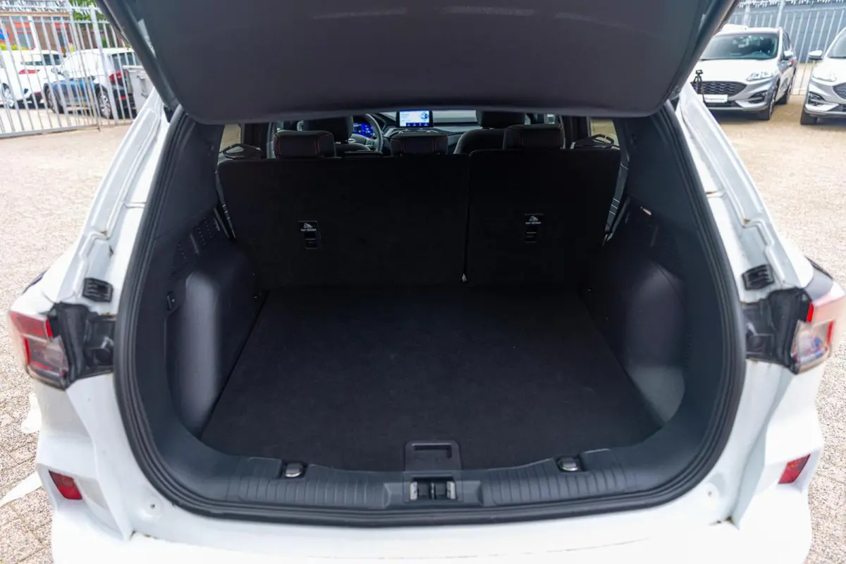 2.5 PHEV ST-Line X PANO TREKHAAK ADAPTIVE CRUISE CAMERA STUURVERWARMING