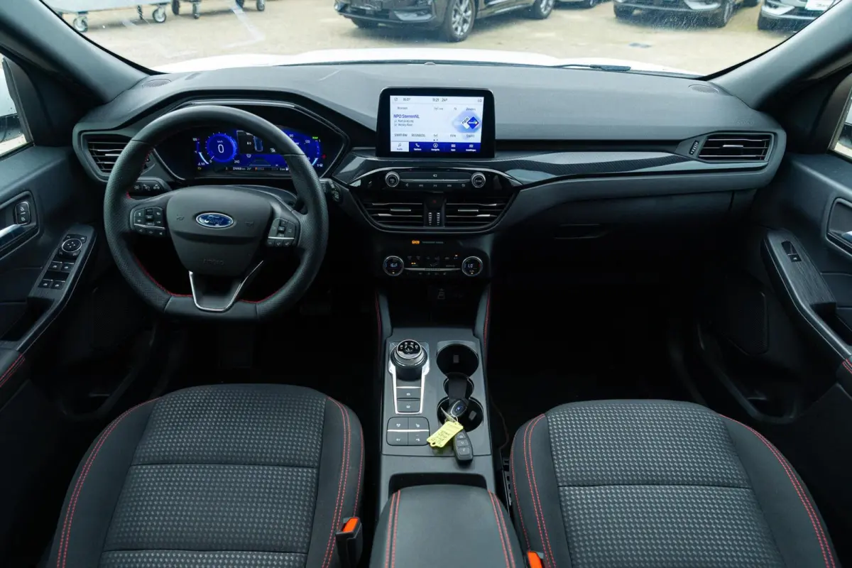 2.5 PHEV ST-Line X PANO TREKHAAK ADAPTIVE CRUISE CAMERA STUURVERWARMING