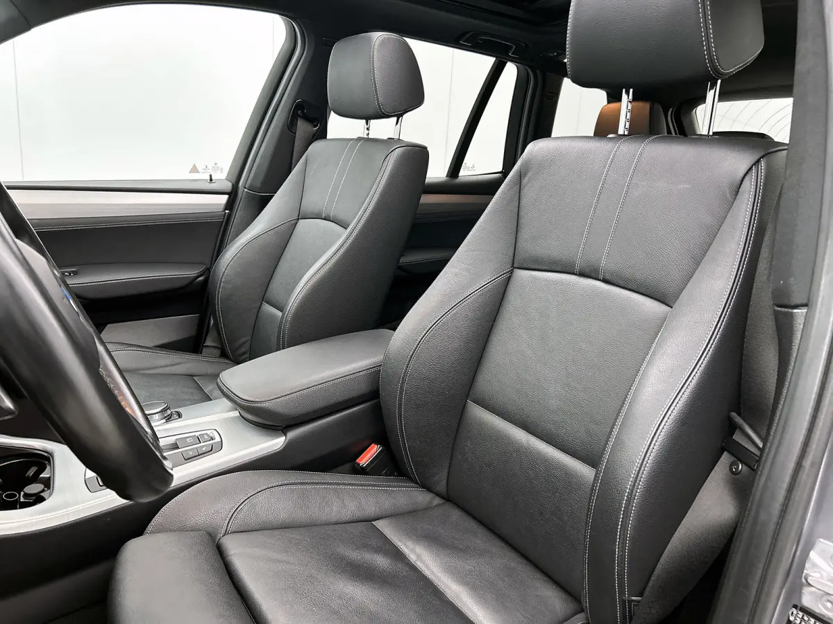 SDrive20i Centennial High Executive M-SPORT VOL!! | 185PK | NL-AUTO | PANO | HEAD-UP | GOED ONDERH | STOELVERW | 360CAM |