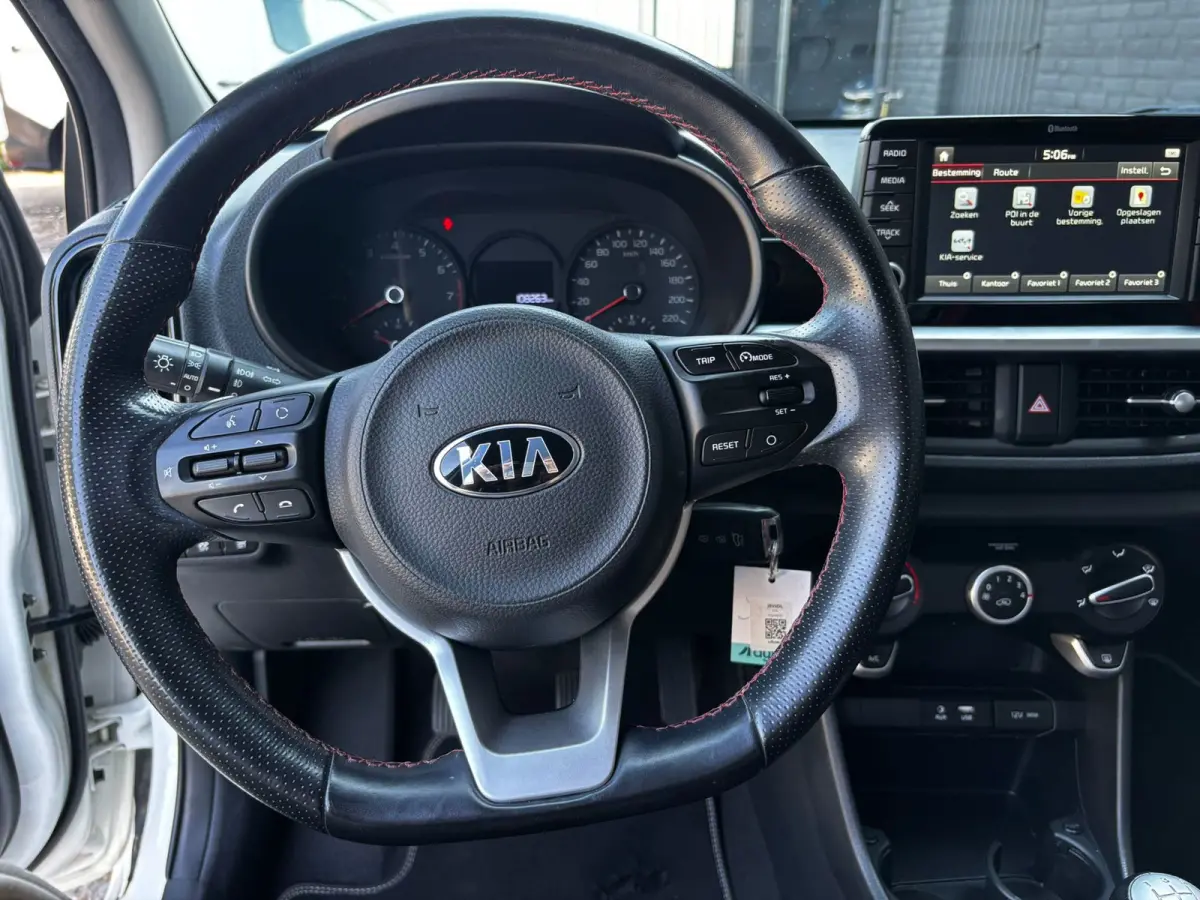 1.0 MPi GT-Line Edition CARPLAY|CAMERA|NAVI|LEDER|CRUISE|GT