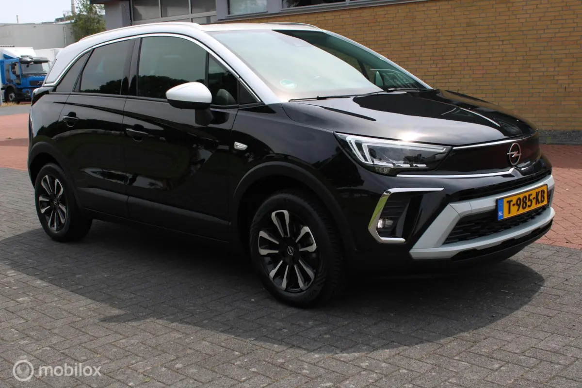 1.2 Turbo GS Line 130 PK, Automaat, Trekhaak, Pano, Camera, Full Led, Pdc voor + achter, stoel verwarming, Comfort stoelen, App connect, Clima, Navi, Donkerglas, 16 inch Lmv.