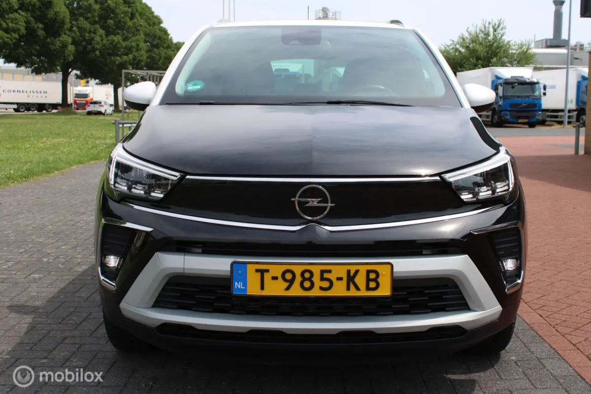 1.2 Turbo GS Line 130 PK, Automaat, Trekhaak, Pano, Camera, Full Led, Pdc voor + achter, stoel verwarming, Comfort stoelen, App connect, Clima, Navi, Donkerglas, 16 inch Lmv.