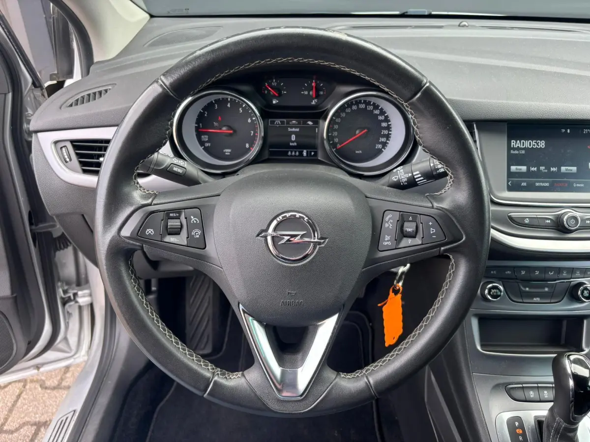 1.4 Turbo AUTOMAAT 120 Jaar Edition | AppleCarPlay/ AndroidAuto | Climate Control | Comfortstoelen |