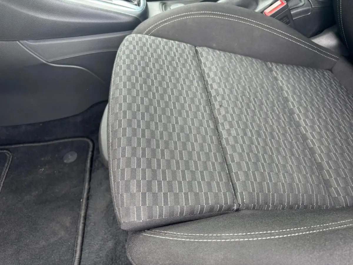 1.4 Turbo AUTOMAAT 120 Jaar Edition | AppleCarPlay/ AndroidAuto | Climate Control | Comfortstoelen |