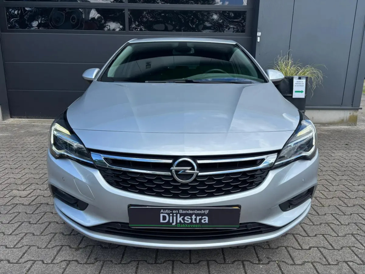 1.4 Turbo AUTOMAAT 120 Jaar Edition | AppleCarPlay/ AndroidAuto | Climate Control | Comfortstoelen |