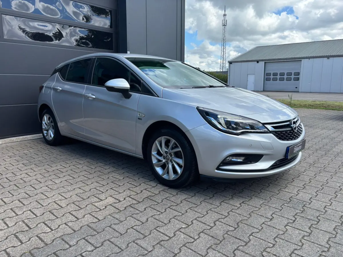 1.4 Turbo AUTOMAAT 120 Jaar Edition | AppleCarPlay/ AndroidAuto | Climate Control | Comfortstoelen |