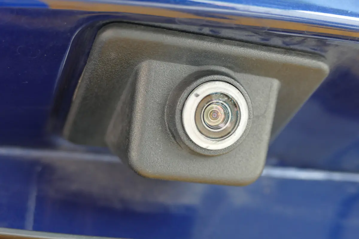 1.2 TURBO 110PK EDITION / CAMERA / AFN.TREKHAAK / LED / DAB / NAVI / AIRCO / PDC / BLUETOOTH / CRUISECONTROL / 2E EIGENAAR / SCHITTERENDE STAAT !!