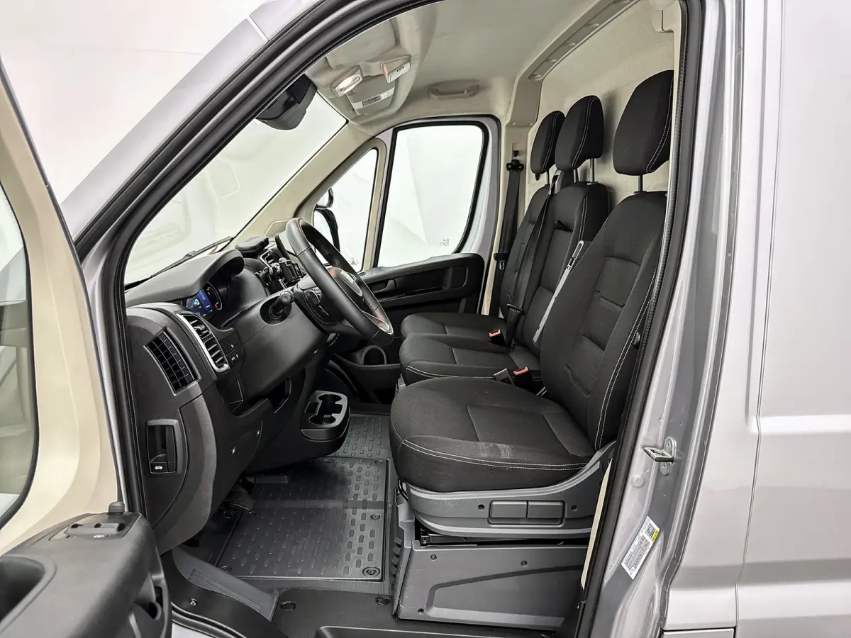 E-Ducato 3.5t L3H2 Heavy 110 kWh 406km WLTP Inrichting Navigatie Trekhaak 2400kg Carplay Climate control