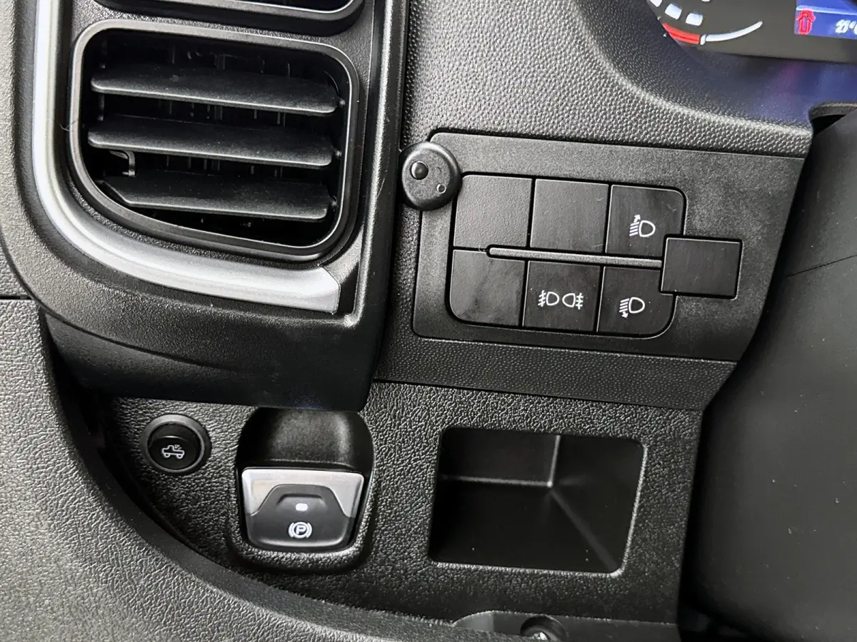 E-Ducato 3.5t L3H2 Heavy 110 kWh 406km WLTP Inrichting Navigatie Trekhaak 2400kg Carplay Climate control