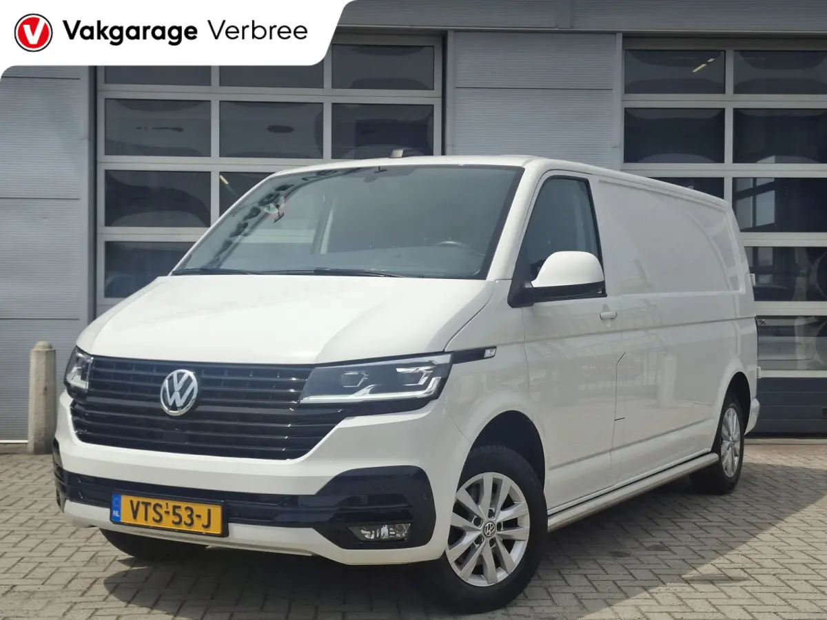 2.0 TDI L2H1 28 Highline | Android/Apple Carplay | LM Velgen 16" | Cruise Control | Sidebars | Achteruitrijcamera + PDC Voor en Achter | Airco |