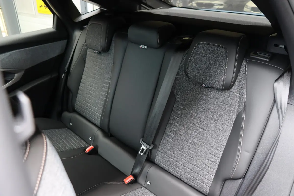 Allure Avantage 210 73 kWh 2+6 jaar garantie