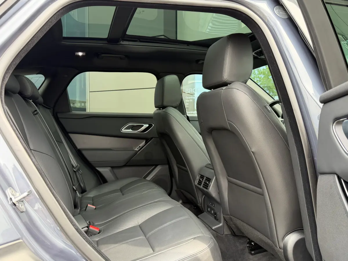 P400e AWD Dynamic SE | Black Pack | Pano | Cold Climate | 20 Inch | Adaptive Cruise Control
