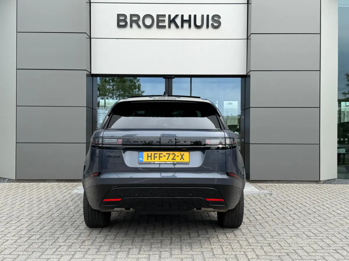 P400e AWD Dynamic SE | Black Pack | Pano | Cold Climate | 20 Inch | Adaptive Cruise Control