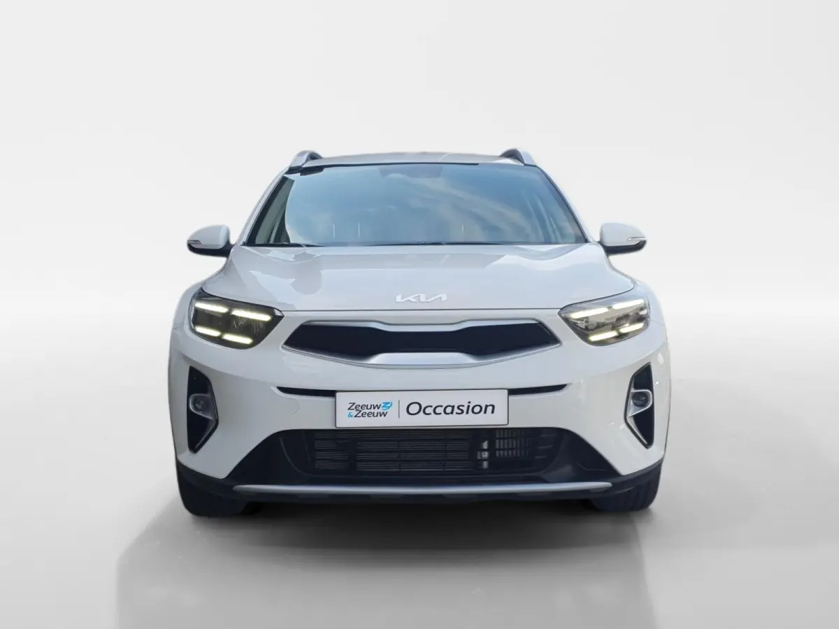 1.0 T-GDi MHEV DynamicPlusLine | Stoel en stuurverwarming | Climate control | Navigatie | Camera | Keyless met startknop | Apple Carplay / Android Auto |