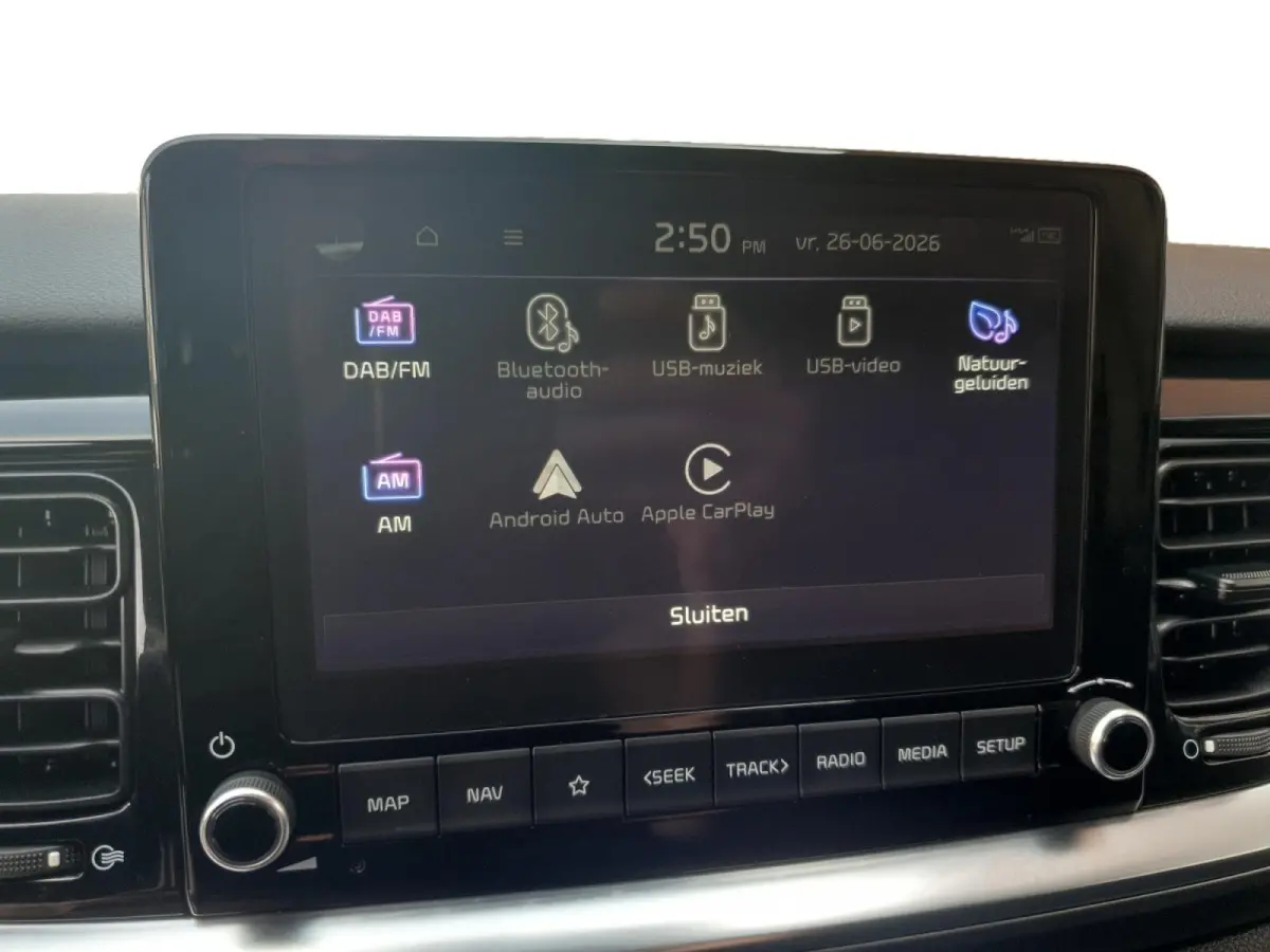 1.0 T-GDi MHEV DynamicPlusLine | Stoel en stuurverwarming | Climate control | Navigatie | Camera | Keyless met startknop | Apple Carplay / Android Auto |