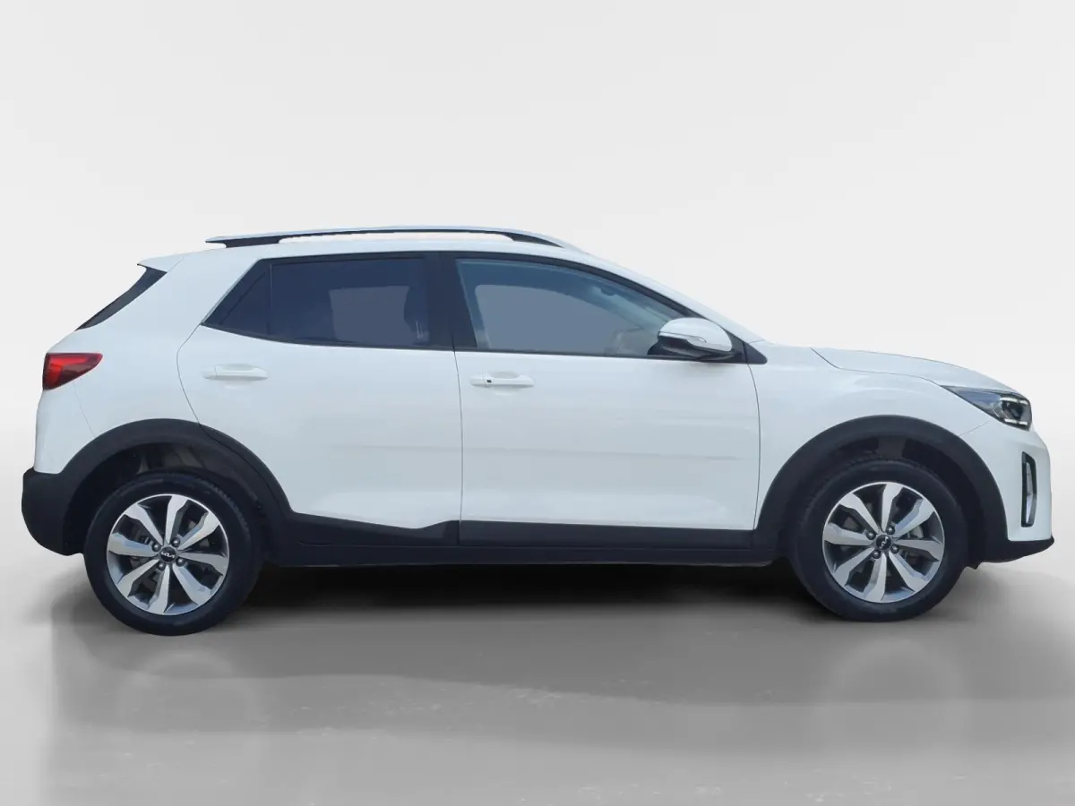 1.0 T-GDi MHEV DynamicPlusLine | Stoel en stuurverwarming | Climate control | Navigatie | Camera | Keyless met startknop | Apple Carplay / Android Auto |