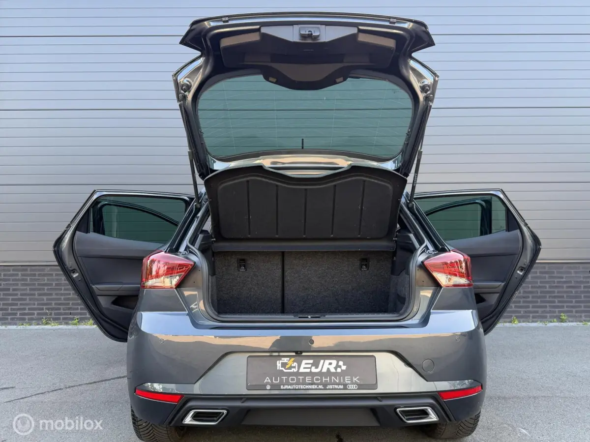1.0 TSI FR Business Intense Plus CARPLAY*PANO*CLIMA*STOELVERW*ADABCR*ACC