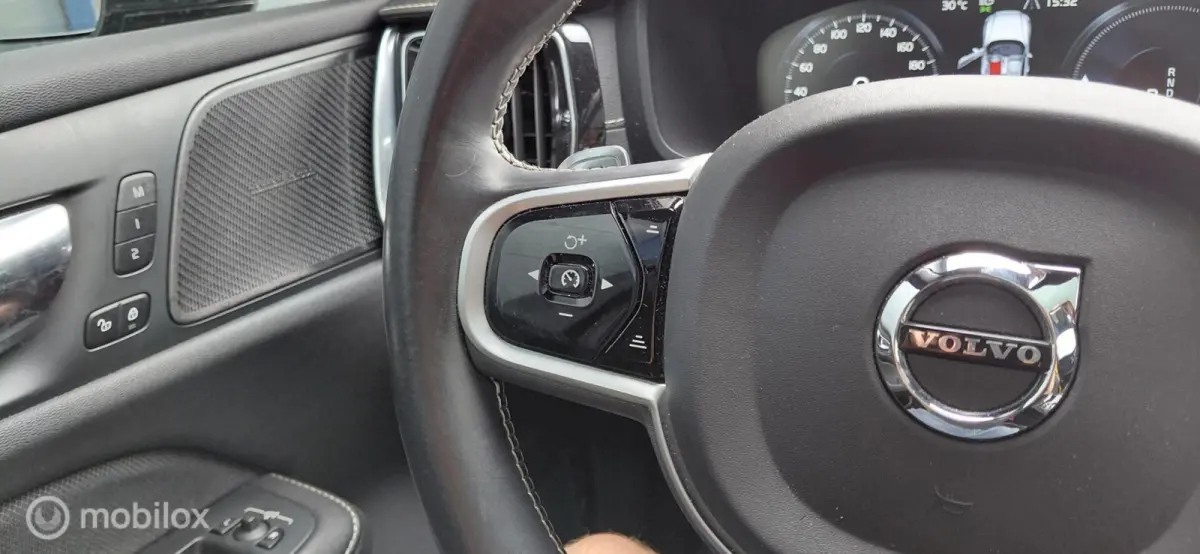 2.0 T8 Twin Engine AWD Polestar Engineered,Pano,