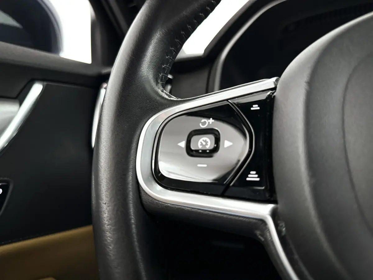 T5 90th Anniversary Edition | Parkeercamera | Stoelverwarming | Cruise control | Trekhaak